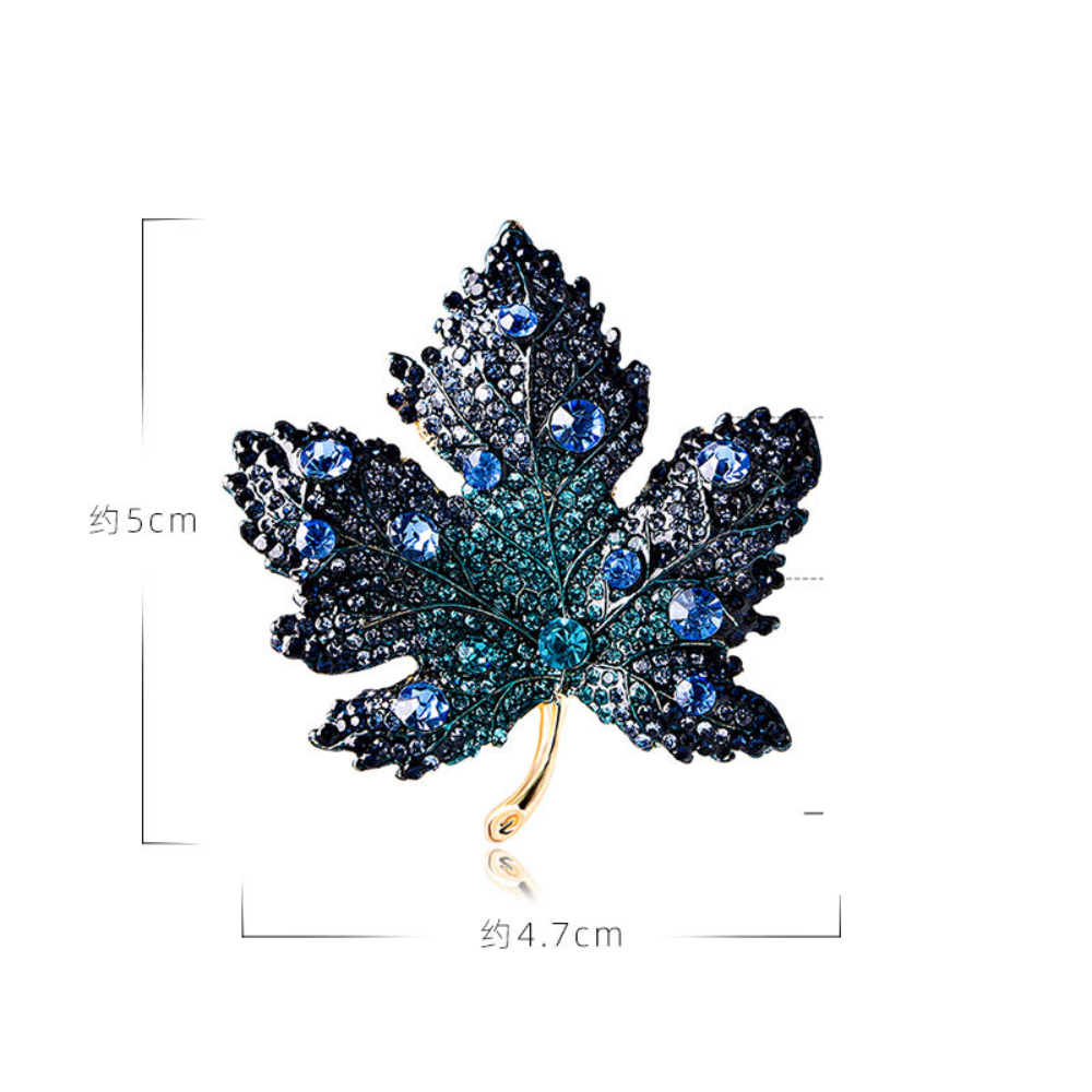 Maple Leaf Brooch with Optiona - огляд і ціна Winter Clothing Options