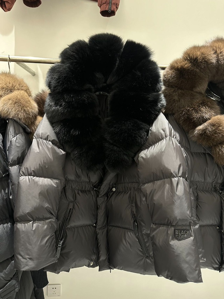 Reality Fur Jacket Women Fashi - огляд і ціна Winter Clothing Store